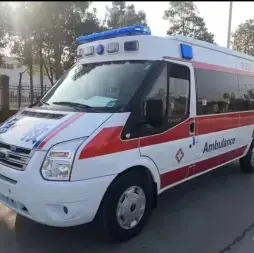 成都市救护车转运/长途跨省市返乡拉回家/危重病人租赁价格收费用